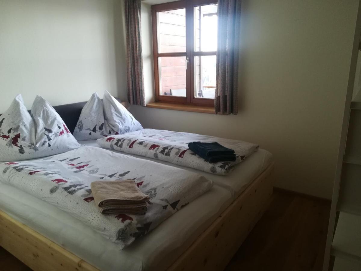 Apartments Susanne Und Jasmin - Haus Sonnleitn Sonnenalpe Nassfeld Eksteriør billede